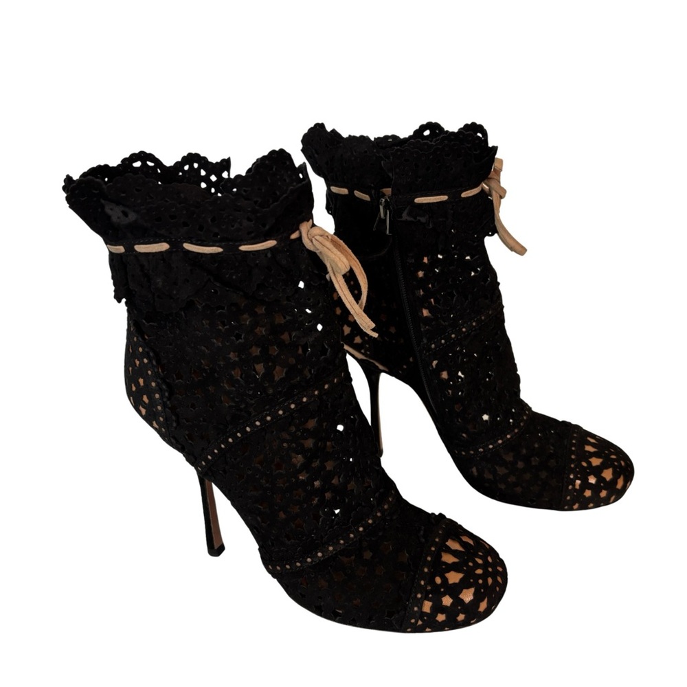 ALAÏA Black Lace Suede Stiletto Heeled Boots